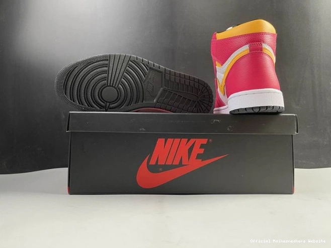 Official Maikesneakers High Fusion 555088-603 OGLight Jordan Air Red 1 0630